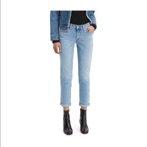 Levi’s Boyfriend Jeans 30